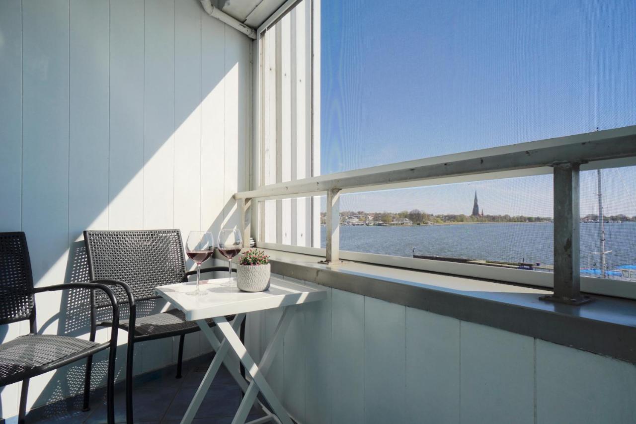 Ferienwohnung Schleiloge Mit Panoramablick Auf Die Schlei Schleswig Exterior photo
